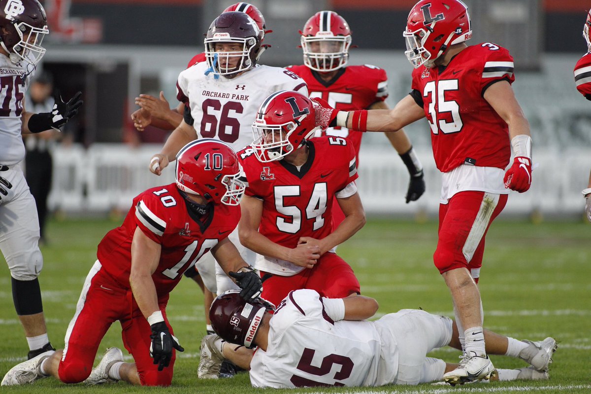 3280Photography's tweet photo. An awesome defense with a solid running game Friday night beat OP. Legends are 3-0. Pics are up on the website https://t.co/9v2UQAc0OB
