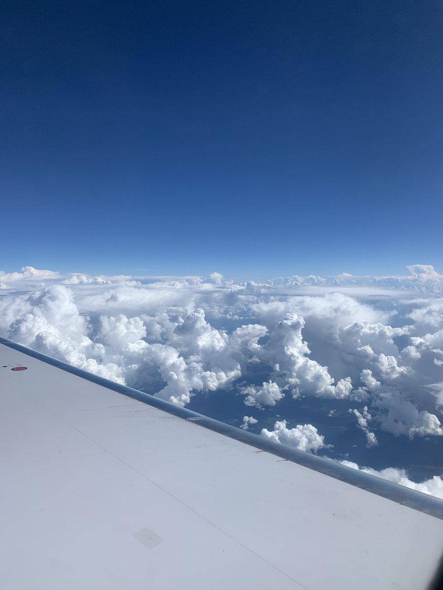 CherylAlston19's tweet photo. Home Sweet Home!🏚🙏🏾 
The END of a great weekend with @FightCRC staff, fellow ambassadors, past ambassadors……etc….is the BEGINNING of soaring to new heights!!! We can only go up from here!! 💙💪🏾☝🏾👊🏾👍🏾
#sheserious https://t.co/u4wZPQpVnJ