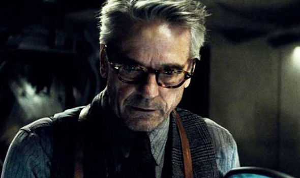 Happy 73rd birthday to Jeremy Irons! 