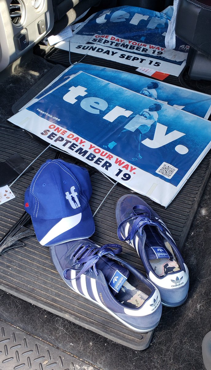runterrychatham's tweet photo. The end of another Terry Fox Run in Chatham
 @terryfoxteams, #TeamUpForTerry, #TryLikeTerry. https://t.co/wuXSFWruee