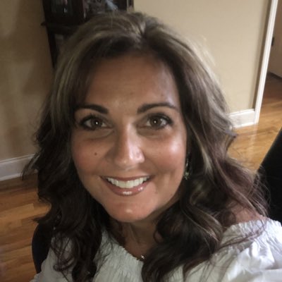 loriwarren74's tweet photo. #NewProfilePic https://t.co/tLzbixJOcm