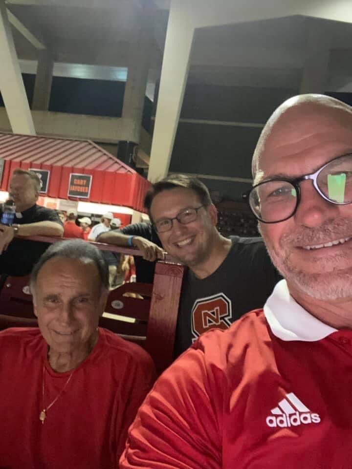 Philip_T_Gray's tweet photo. @Maxxcoates @TuffyTalkNow @PackFootball Tons of fun!! #ChuckApproved https://t.co/19ax6iDWCf