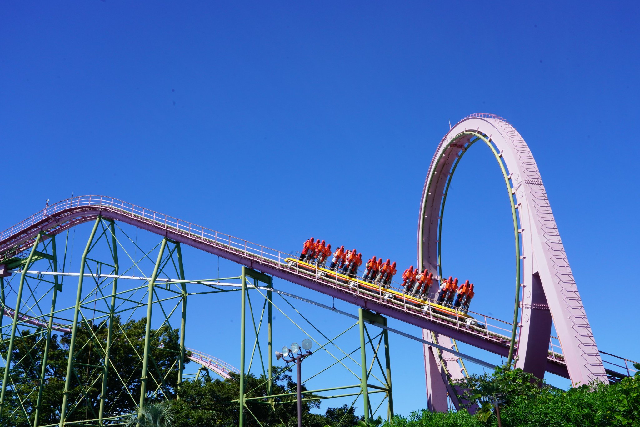 よみうりランド遊園地 公式 On Twitter ループコースターmomonga 本日運行終了 本日もいい天気です 最後のご搭乗をお待ちしています ありがとうmomonga