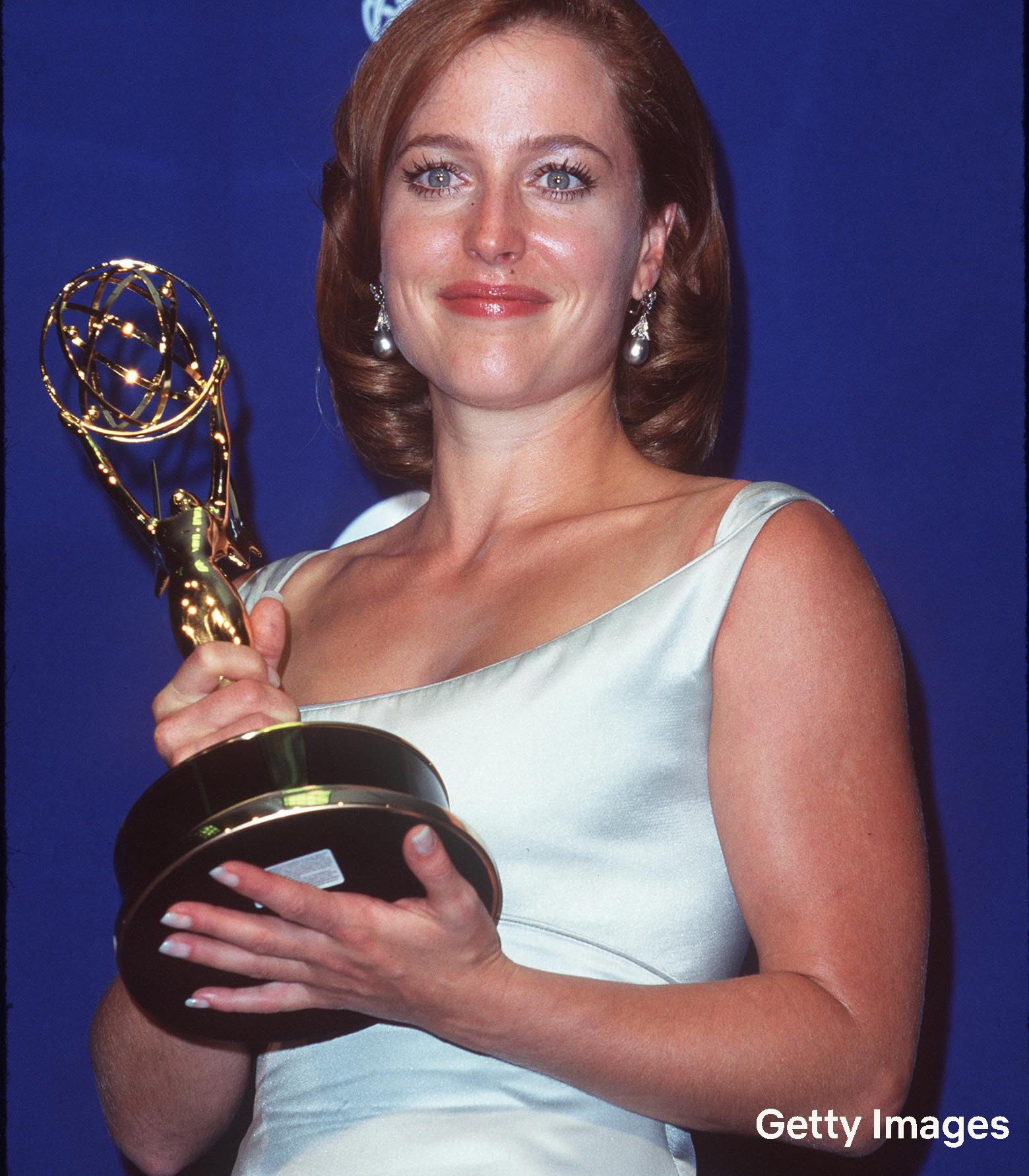 Netflix on Twitter: "24 years later, The Crown's Gillian Anderson wins