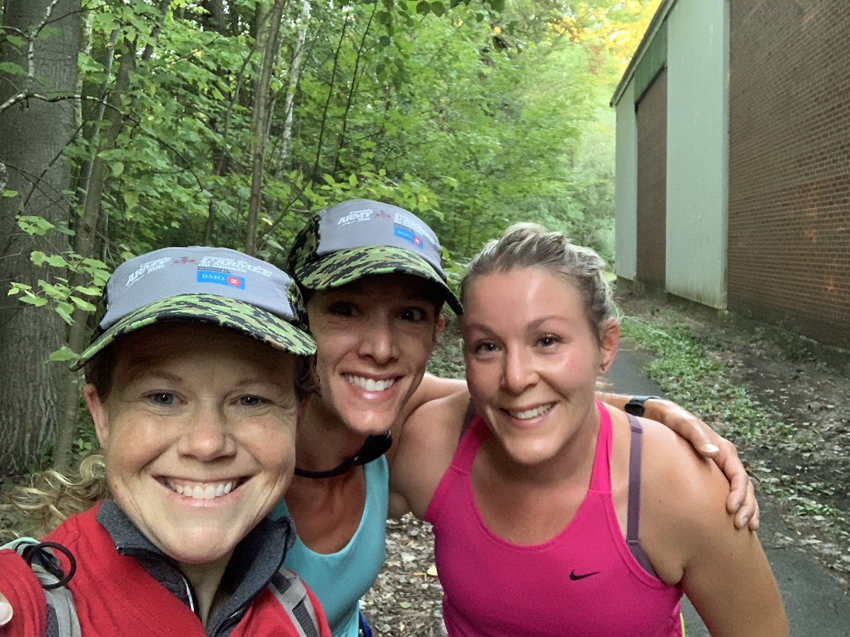 HeatherHubble's tweet photo. #canadianarmyrun today! https://t.co/eGK35zYi4v