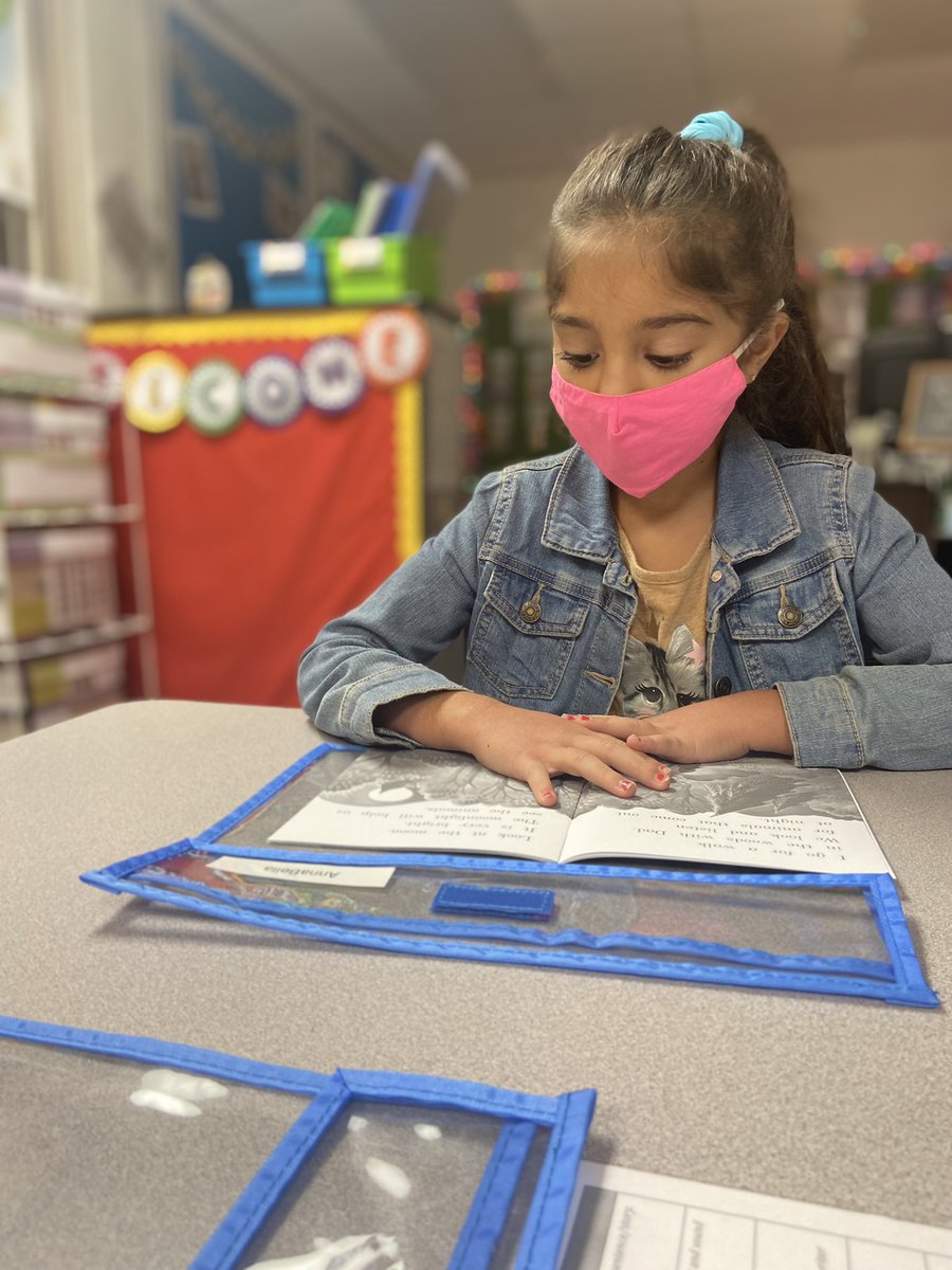 ♥️ books, ♥️ reading, ♥️ our Hiller Wildcats!  #wearelamphere <a href="/hillerwildcats/">Hiller Elementary | The Lamphere Schools</a>