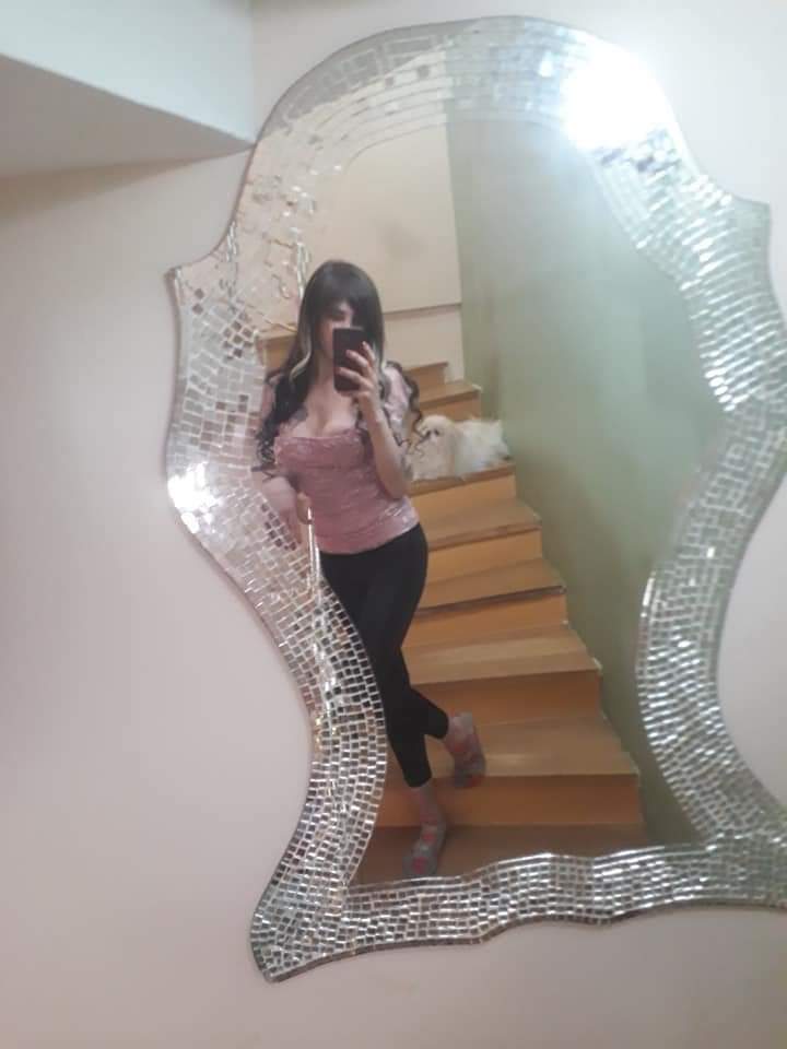 Handeeeeee6's tweet photo. Mhr yanliz yasiyorum 05350140427 #izmirtravesti https://t.co/WAGpgF5BeI