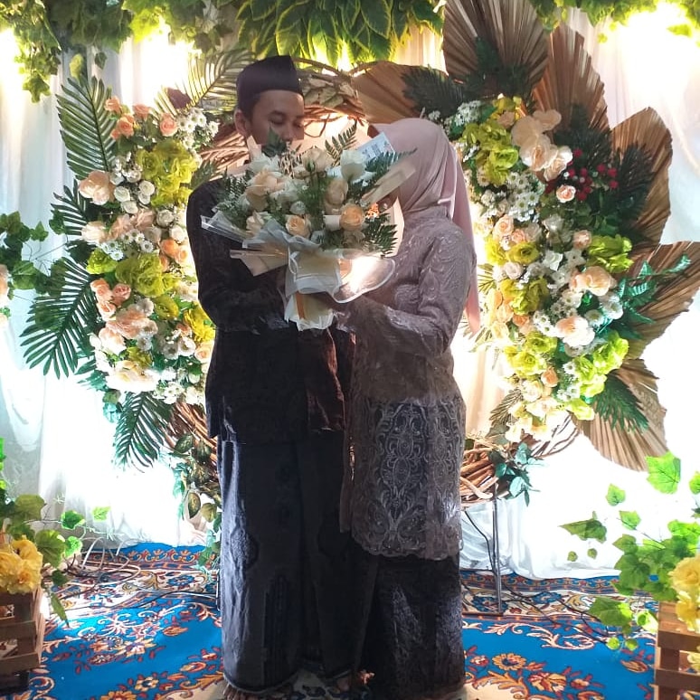 AprilTrio's tweet photo. #FotoProfilBaru https://t.co/gyVUSYjDaO