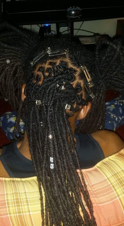 mzsag89's tweet photo. @PVAMU @PVAMUPanthers of you need your locs colored, retwisted, or styled hit me up. https://t.co/ioTkEaGZeG