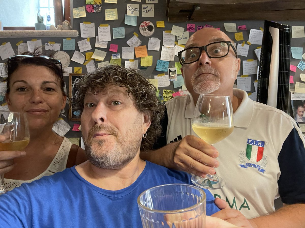 Having a beer with brewer Bruno Carilli. Join our tours and meet the men and women who created a beer culture in the wine country. On our Pioneers Tour you have a chance to talk to the pioneers of Italian craft beer and hear their story personally. italybeertours.com