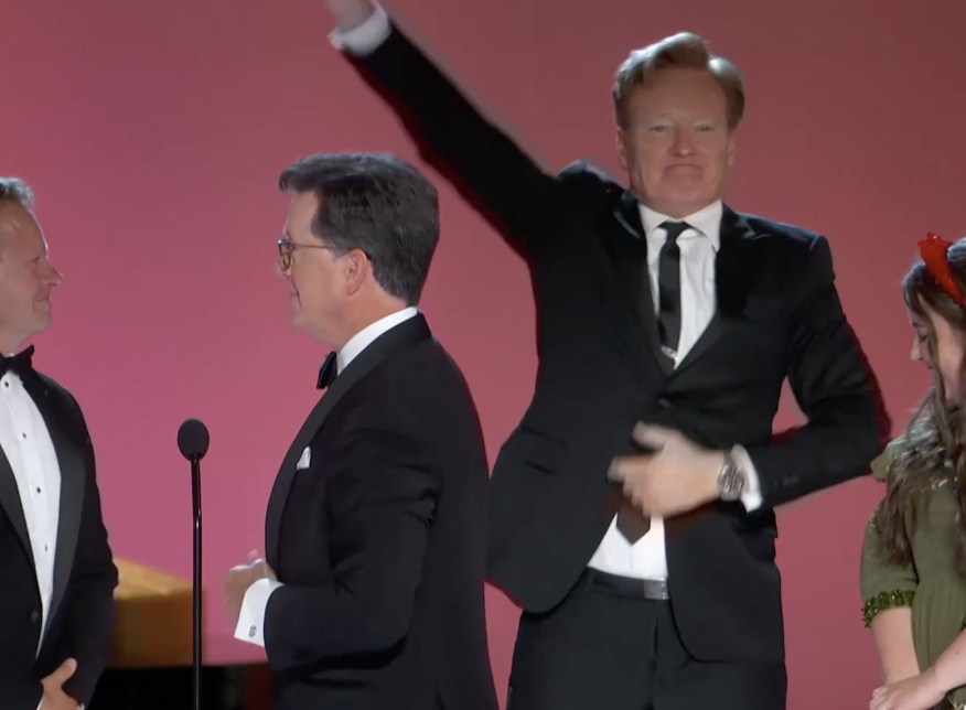 SpencerAlthouse's tweet photo. Conan O'Brien running on the stage after Stephen Colbert wins the Emmy LOL https://t.co/d3w9wWlLio