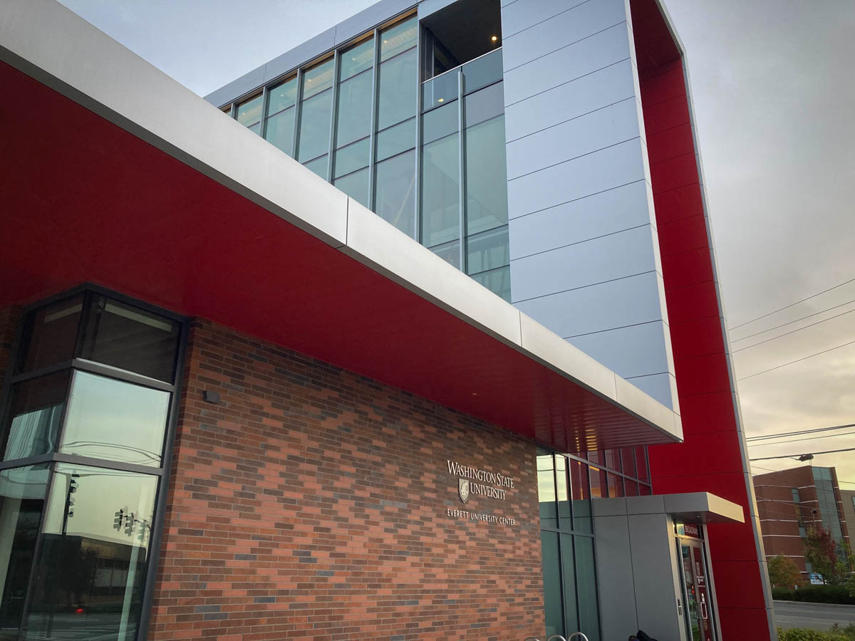 LenasCreative's tweet photo. Photos have been snapped, edited and are #WebReady Looking forward to wrapping up #project2!
#MurrowUGLife #com210 #WSU #WSUEverett #EverCoug https://t.co/FrrbC4A8N9