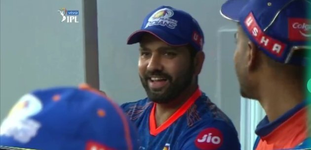 KickRohitHaters's tweet photo. Good morning everyone 💙

See you soon on field @ImRo45 

#RohitSharma 
@mipaltan #MumbaiIndians https://t.co/uPflX8q3nV