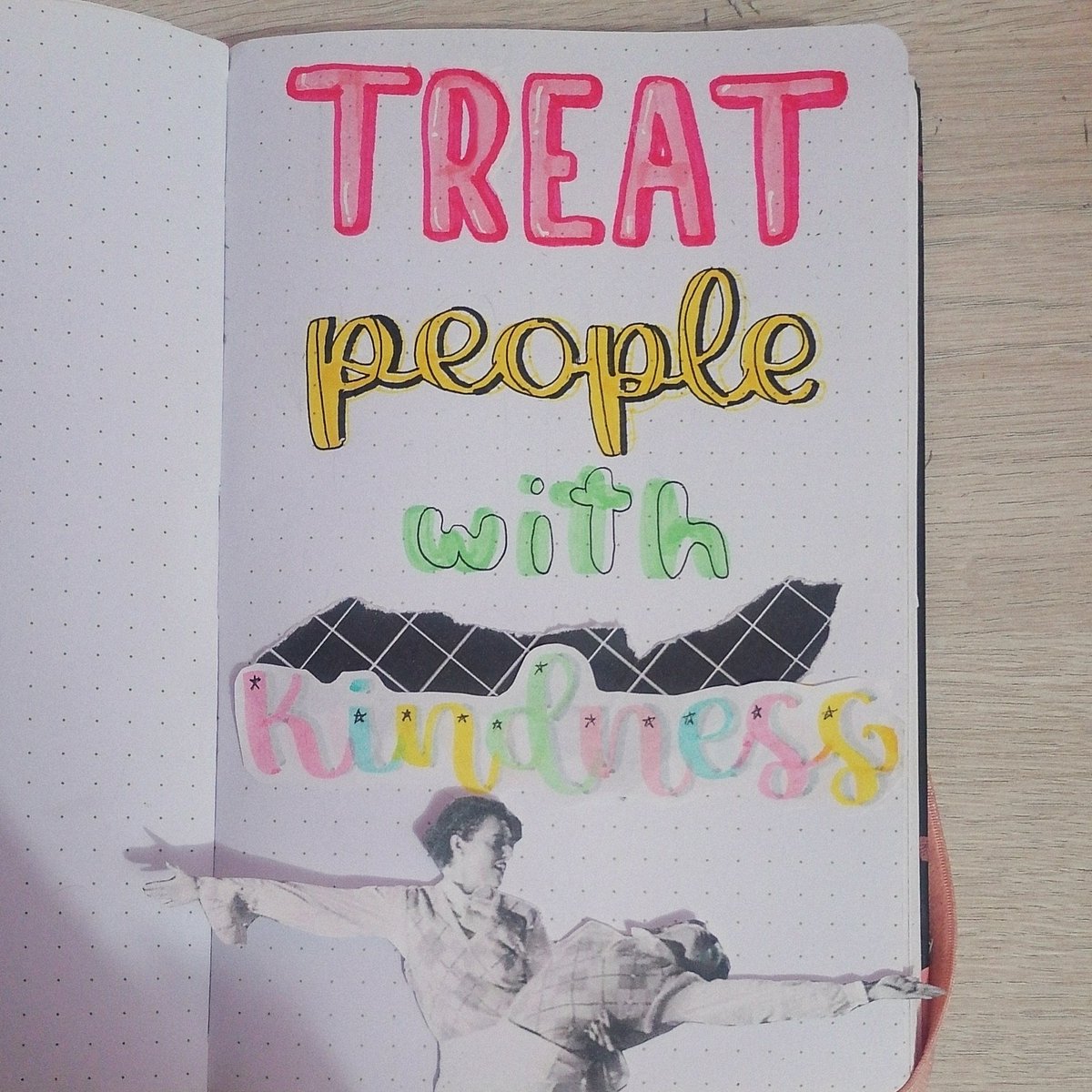 Iwtfalsegod's tweet photo. hice algo simple y rápido pero no quería dejar pasar el #TpwkDay :) https://t.co/pReBIXMC5W