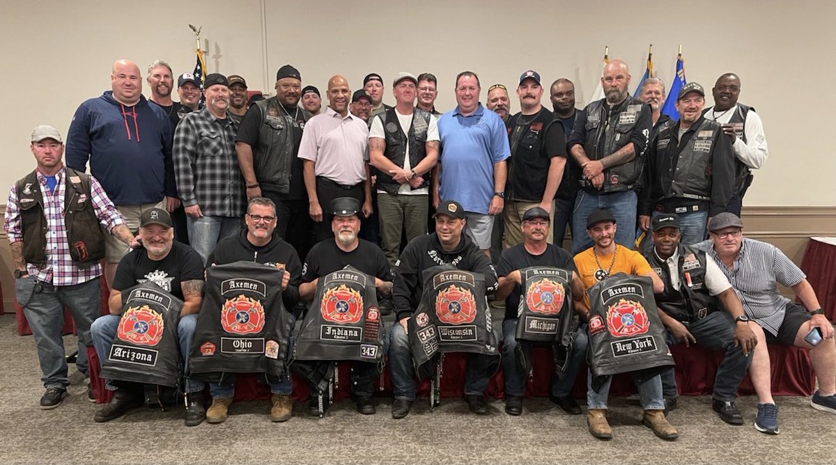 LOCAL_718's tweet photo. Hosted over 25 members of the Axemen Professional Firefighters Motorcycle Club this evening at Florian Hall. President Soares and VP Sarro welcomed FF’s from New York, Indiana, Michigan, Wisconsin, Ohio, Arizona &amp; Massachusetts. Great visit. Safe travels on the road home. https://t.co/sgLG5cMpHs