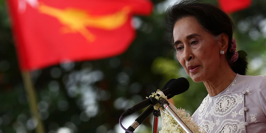 KenRoth's tweet photo. The Myanmar junta is violating the rights of Aung San Suu Kyi’s by holding her in secret location, say legal experts. "Even she herself has no idea where she is being detained." https://t.co/qIxP4AbdQy https://t.co/FjR50Bi218