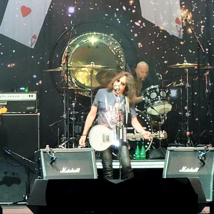 #acefrehley <a href="/genesimmons/">Gene Simmons</a> <a href="/PaulStanleyLive/">Paul Stanley</a> <a href="/RealPeterCriss/">Peter Criss</a>  Bridgeport CT  tonight that's rock and roll