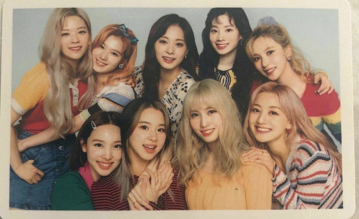 hienmiiinee_hii's tweet photo. @CosmicAwards @TFVUnion TWICE ✨

#CosmicSingleHitMaker #TWICE @JYPETWICE https://t.co/ecVVdFoJ8h