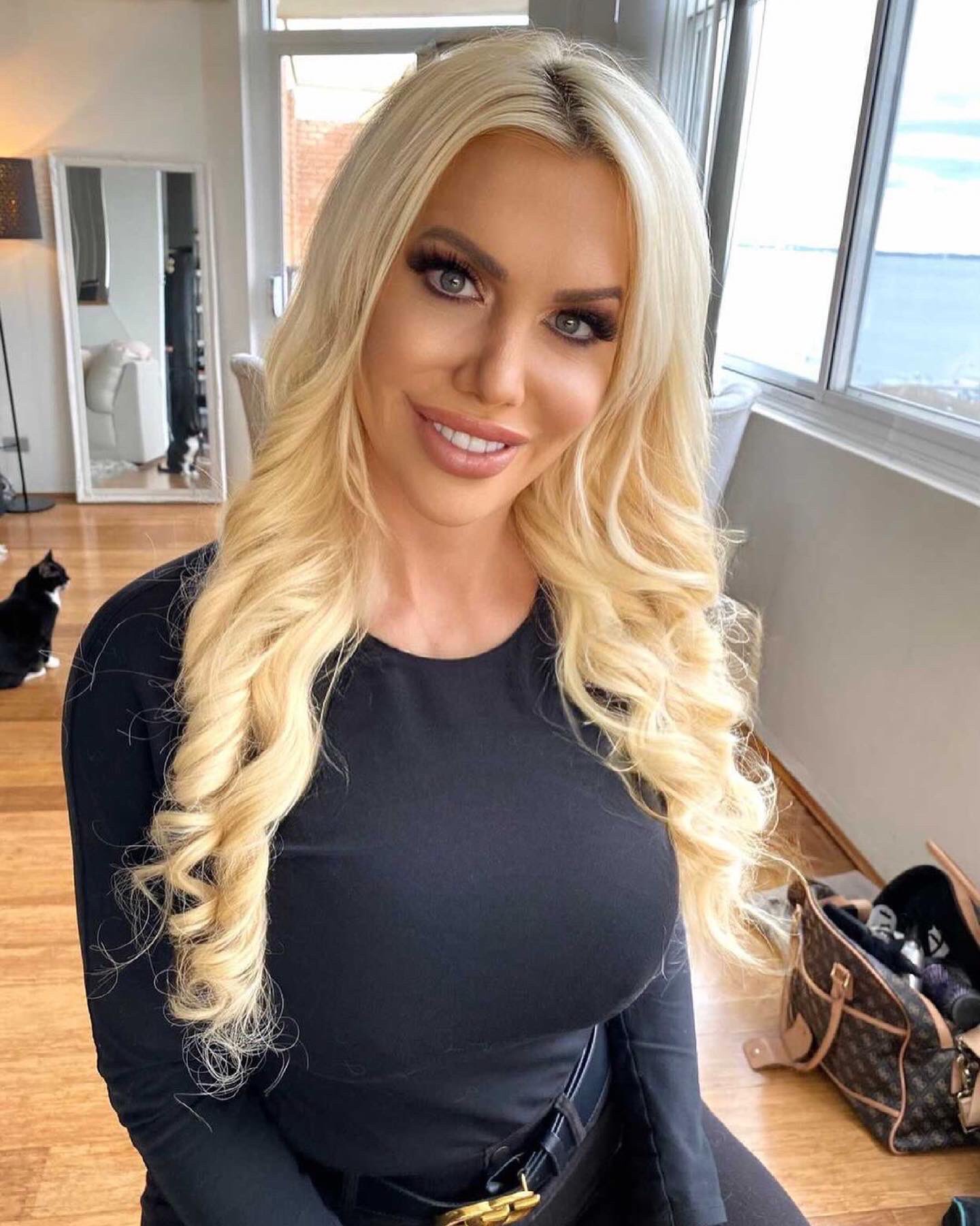 TW Pornstars - TORI CUMMINGS. Twitter. Makeup Day for content day. 9:26