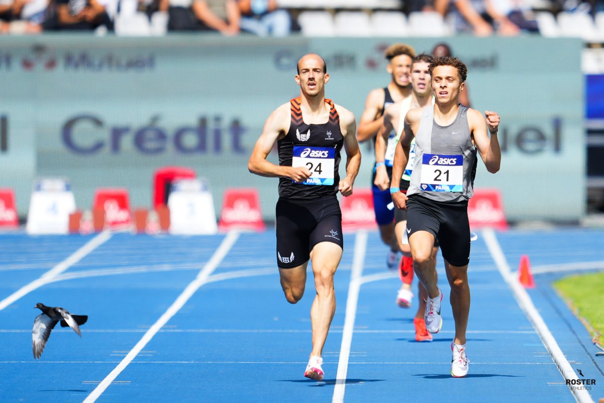 RosterAthletics's tweet photo. Have a nice and unexpected...🐦 Monday!  
#mondaymood #mondays #rosterapp #rosterathletics #athletics #trackandfield https://t.co/Vd5ebp11Ql