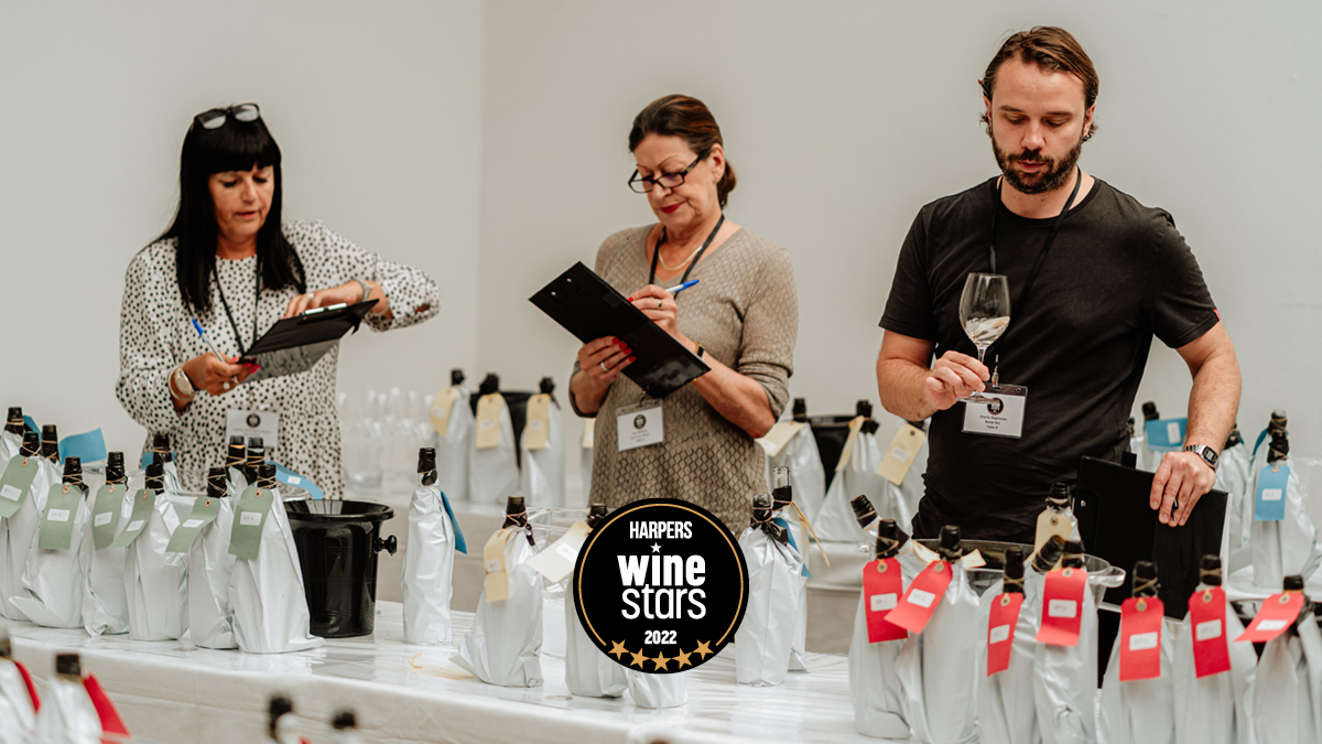 WANT YOUR WINES LISTED IN THE UK? 🍾#Harperswinestars can help your wine get recognised by UK buyers!. Head to ow.ly/AgT950GcNo6 and register your place by 14th October! #winebuyers #winemarket #winepr #wine #wineswards <a href="/Harpers/">Harper's Magazine</a>