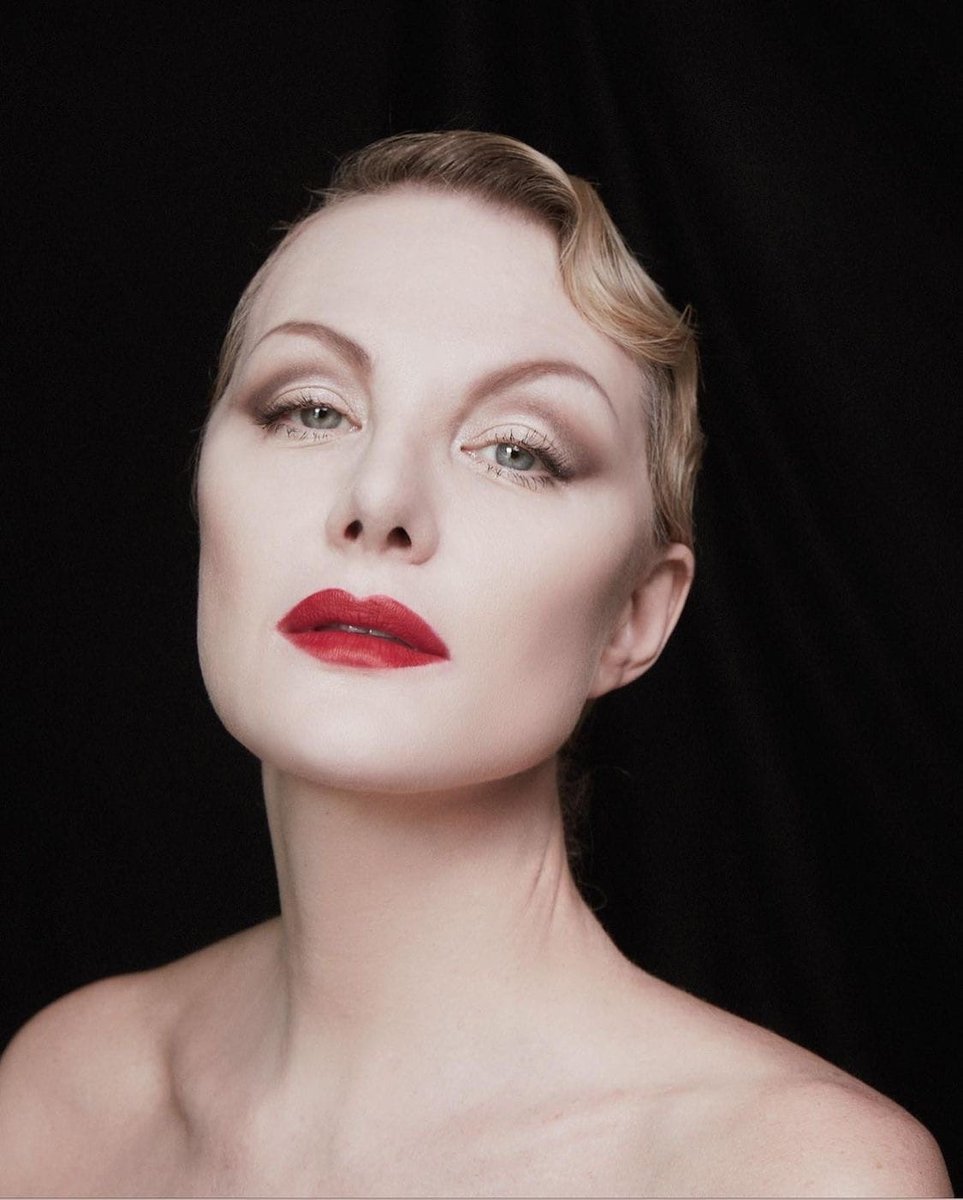Девочка без имени прищурилась и вдруг подытожила : Любви я вам не пожелаю!… ( играем полную версию «Северного ветра» -20, 21 сентября @mxat_chekhova )
