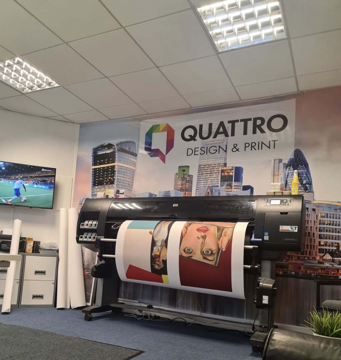 Quattro busy printing for Connor Brothers. 

#design #print #installation #retail #revamp #supportlocal #printers #windowgraphics #graphics #branding #graphicdesign #printingcompany #businesscards #posters #art #logo #graphicdesigners #printcompany