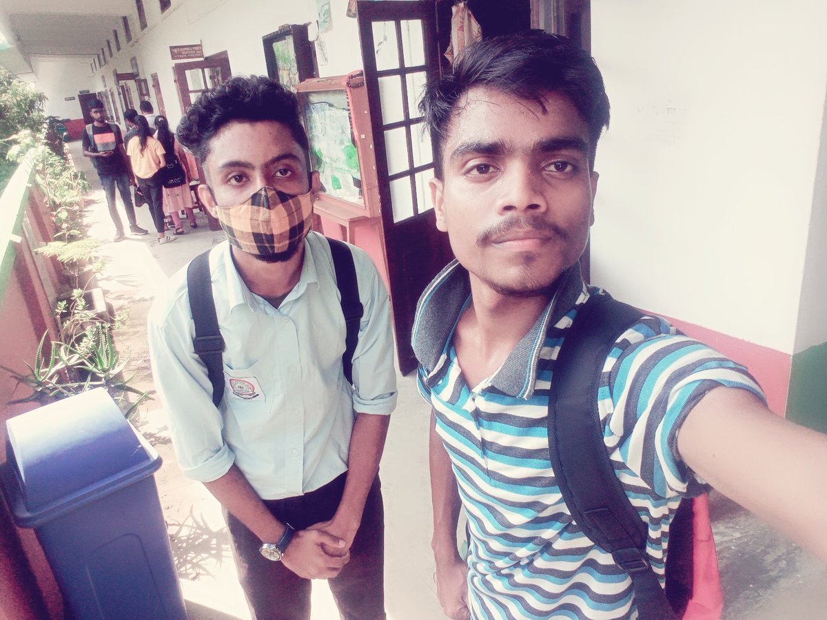 FurdusA's tweet photo. With Handsome π₯β£οΈ
VISIT ADP COLLEGE
.
.
.
#adp #collegelife #collage #picoftheday #picture #lifestyle #vlogger #keyantech #furdusahmed #travel #nss #youngwarrior #nagaon #nagaon_assam https://t.co/th2s1Nvowi