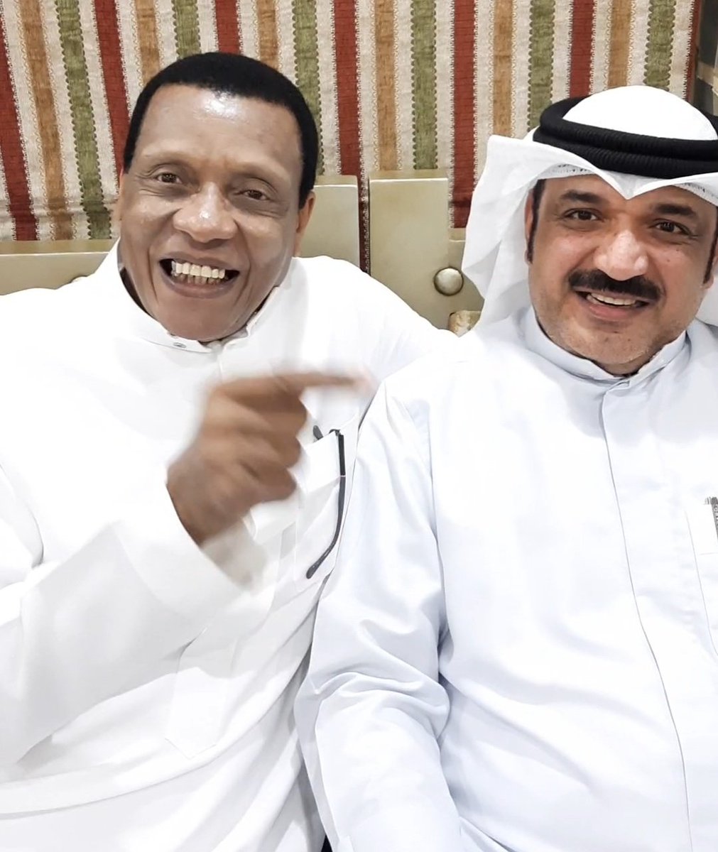 AbdulahDeay's tweet photo. صوره تجمعني بأخي العزيز الإعلامي الكويتي القدير احمد الشمري العاشق للكيان الازرق #الهلال تو ما نور الرياض يابو فهد بحضورك  يابعدحيي  🇸🇦💙🇰🇼 https://t.co/OjSFaFYMl1 https://t.co/oKysplQCEh