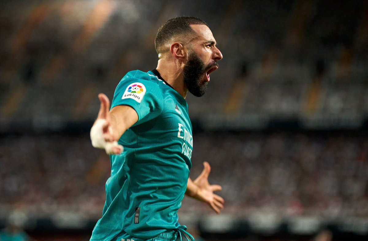 Comparte este Benzema de la suerte para que puedas meterla esta semana