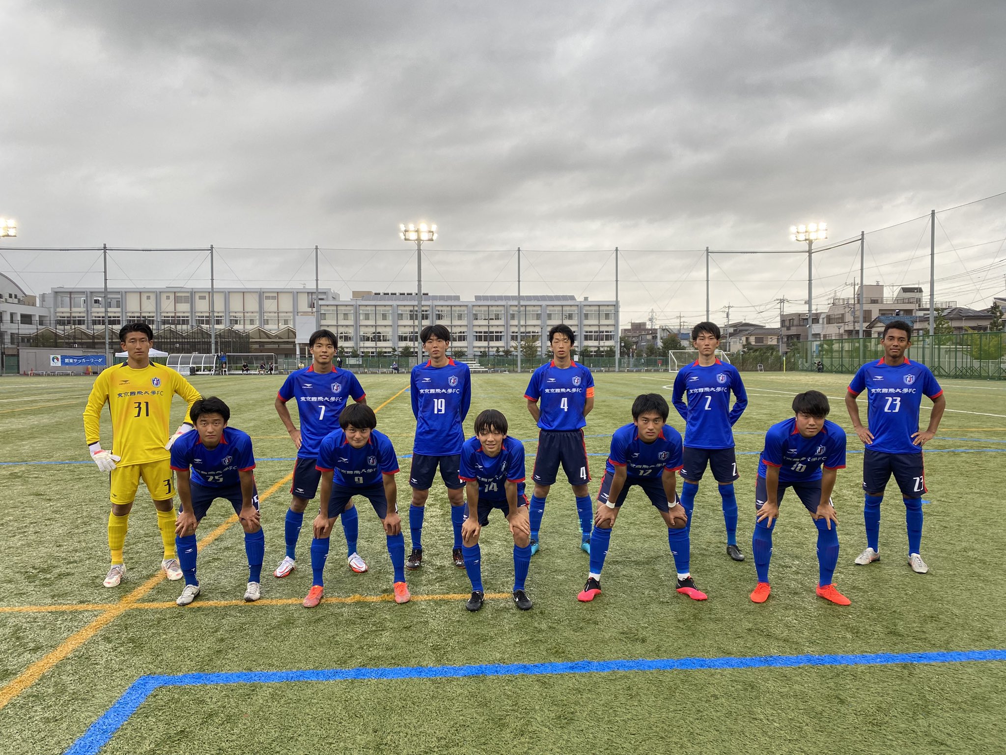 東京国際大学サッカー部　 ピステセット 青・赤・黒 東京国際大学サッカー部 ピステセット 青・赤・黒