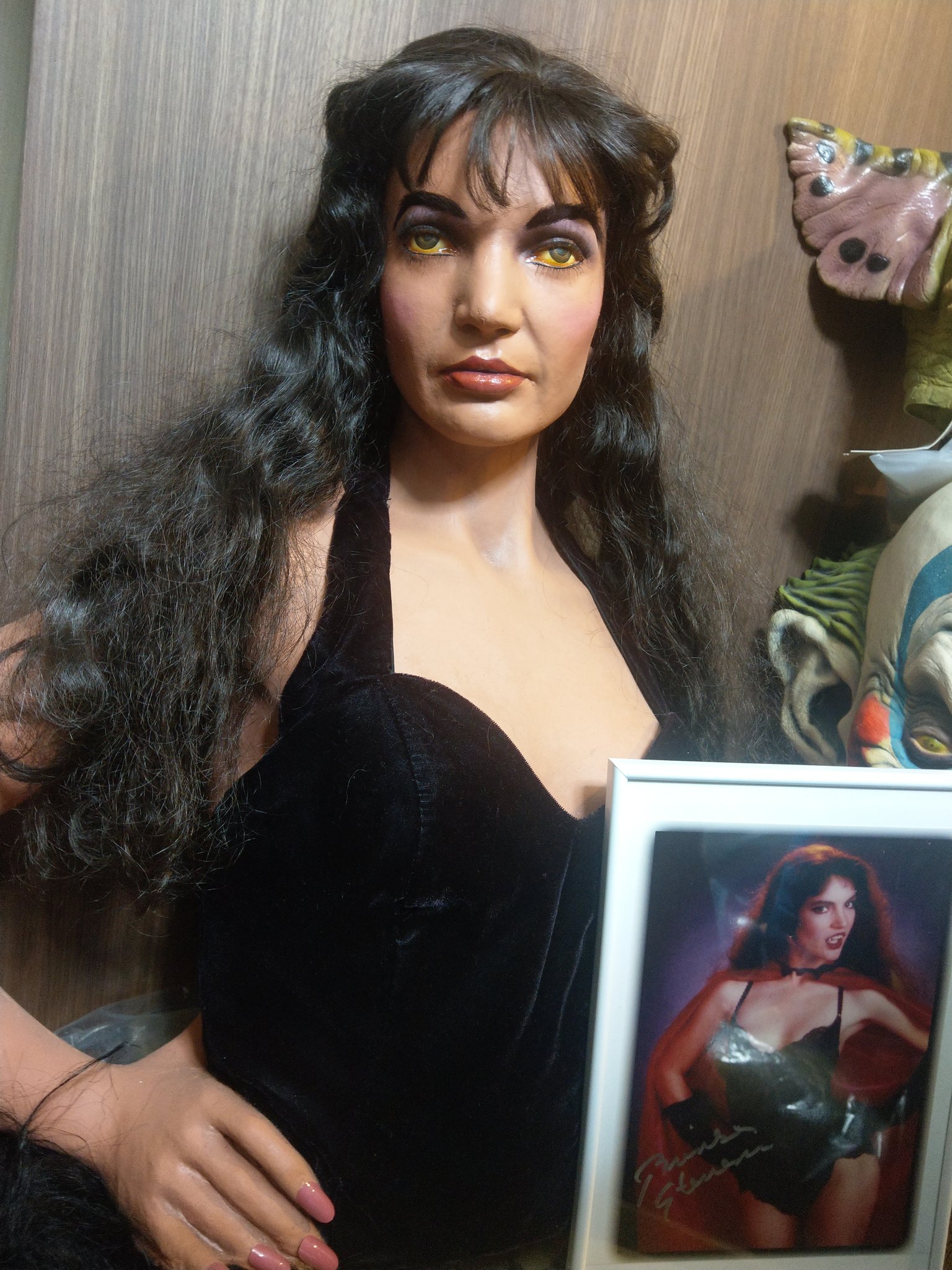 Happy birthday  Brinke Stevens 