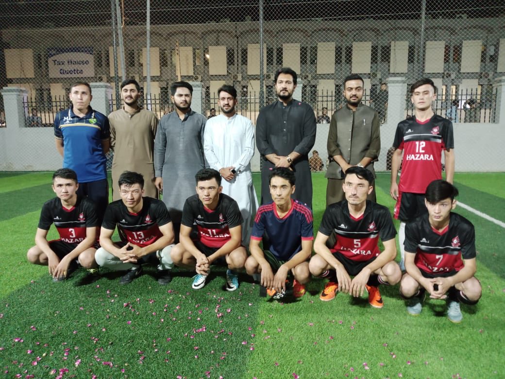 With the finalists of CM ⁦<a href="/jam_kamal/">Jam Kamal Khan</a>⁩ Futsal Tournament at spinny road Futsal ground. ⚽️🏆