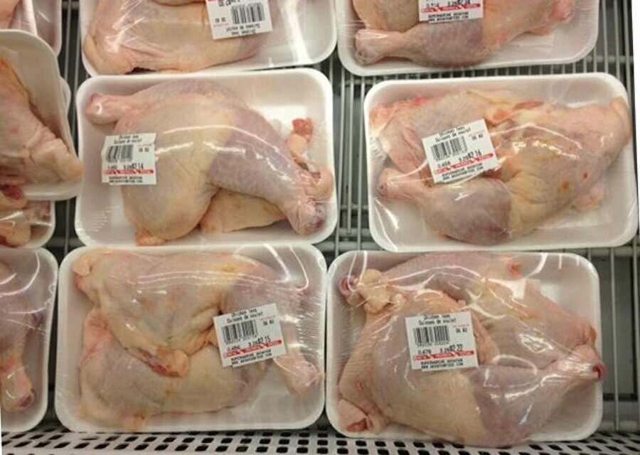 Сколько стоит куриное. 1 Кг курицы. Самая дешевая курица. Сколько стоит килограмм курицы.