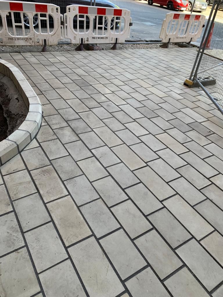 j_stubbs's tweet image. Looking back on our past stone paving project at the entrance of Heart radio in Leeds with pride.

For more information on our services. Feel free to call us at 01756 796558 or request a quote, see website link: jmstubbs.co.uk/contact/

#construction #jmstubbsconstruction #civil