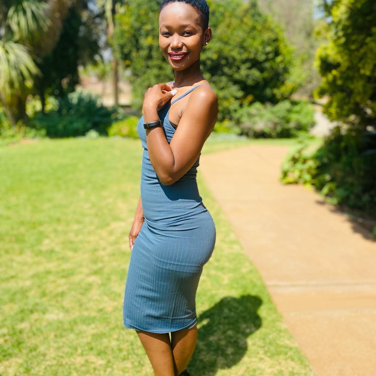 nolkies_doni's tweet image. #weekendphotodump #weekendvibes #Friendship #FriendshipGoals Thank you Ladies 👑❤️😍