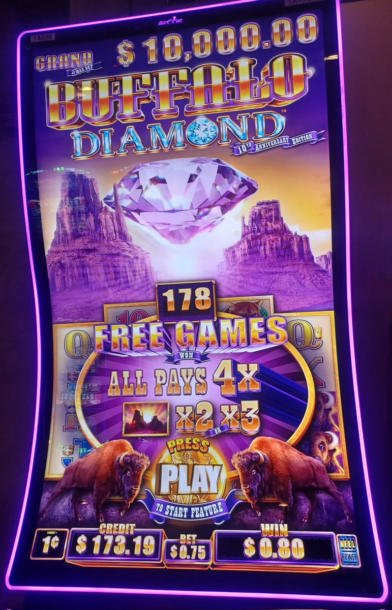 Howdy_AP's tweet image. Watched a ploppie chase this for 10+ hours starting back in the low 90s. Less than $30 and 150 spins in she hit. Total games 197 but only $650... thought it was going to be my first W2 - G, but just glad I didn&apos;t lose my shirt. (last play of the trip)