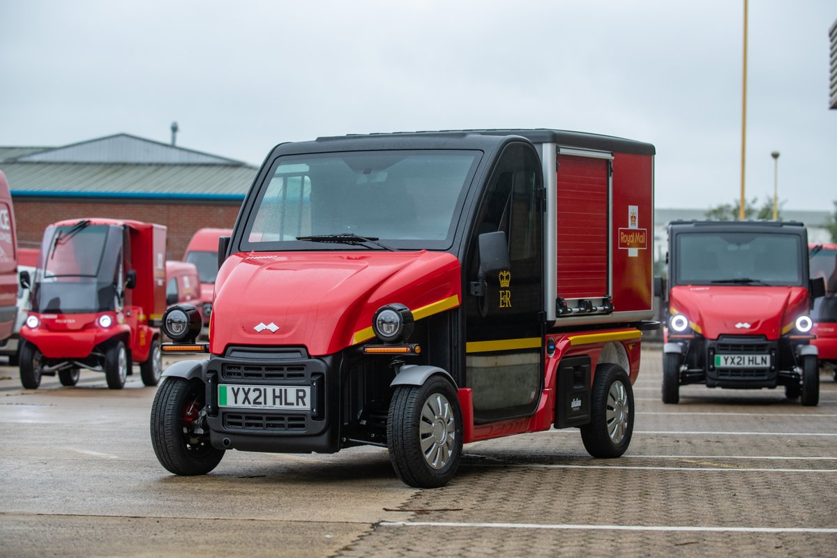 RoyalMail's tweet image. Micro in size, big on delivery!

Delivering small parcels, letters, and zero CO2 emissions, twelve fully electric ‘micro’ vehicles join our fleet on a six-month trial as we continue to further reduce our emissions and deliver a cleaner future.