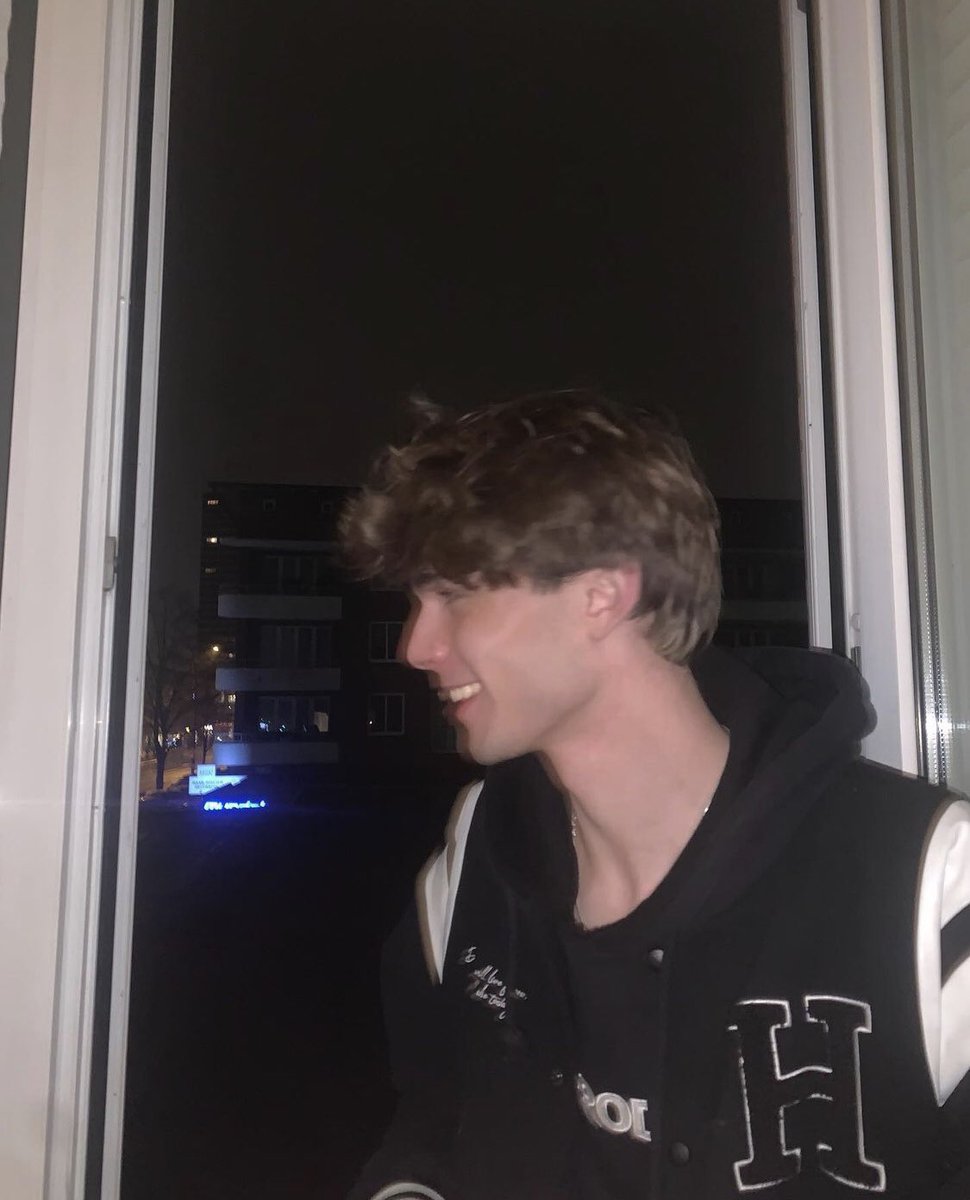 wreckcdinside's tweet image. bluur