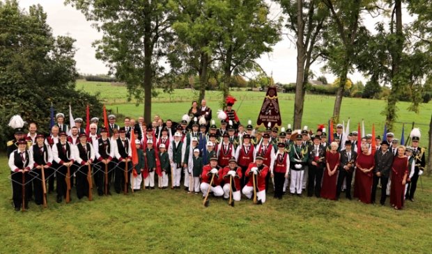 Schuttersfeest gaat door -  zevenaarpost.nl/nieuws/algemee…