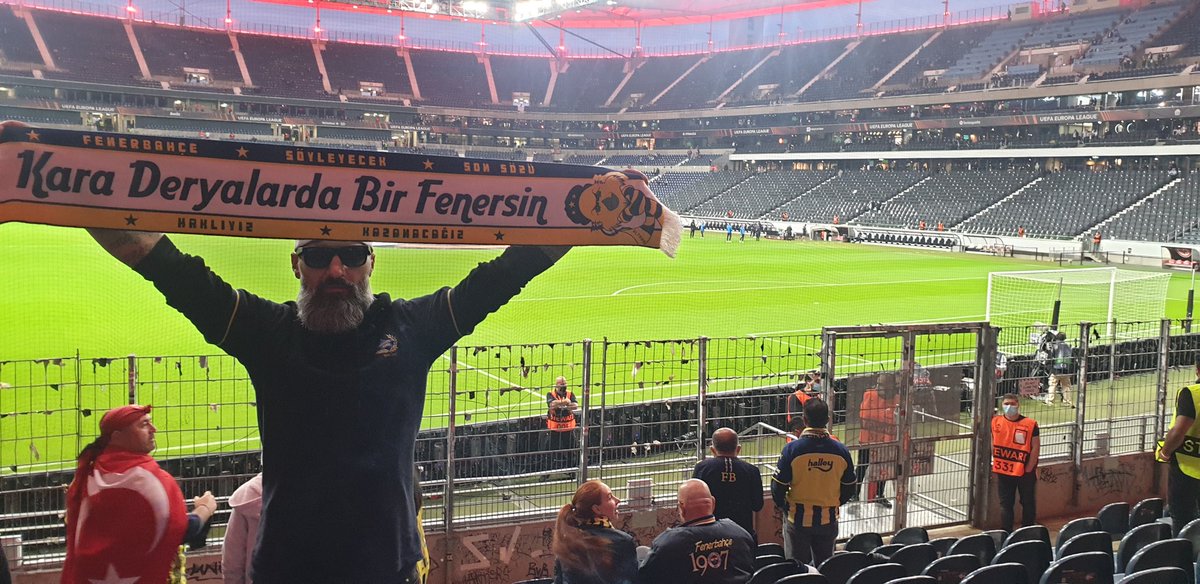 #Fenerbahce
#away
#deutschebankpark