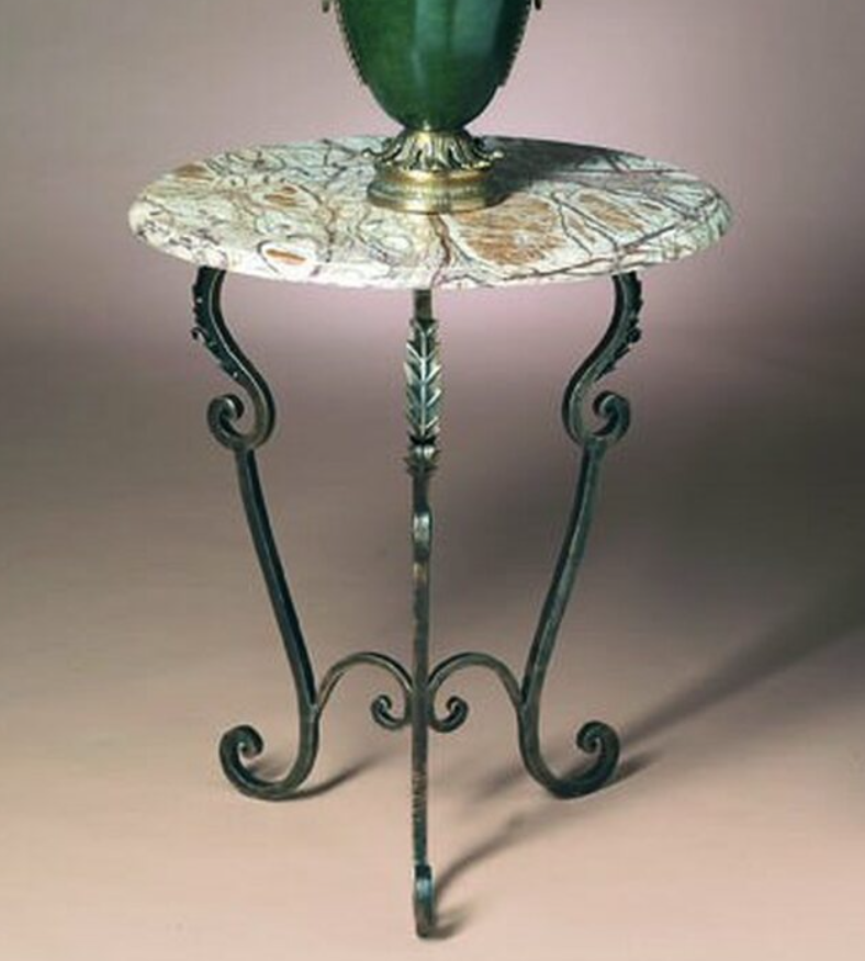 bractoderfla's tweet image. Iron End Table with Marble Top
Increase your atmosphere with this Iron End Table with Marble Top. Both decorative and functional, this gorgeous piece adds an elegant and airy feel to any room.
jatashop.com/me2055-iron-en…
