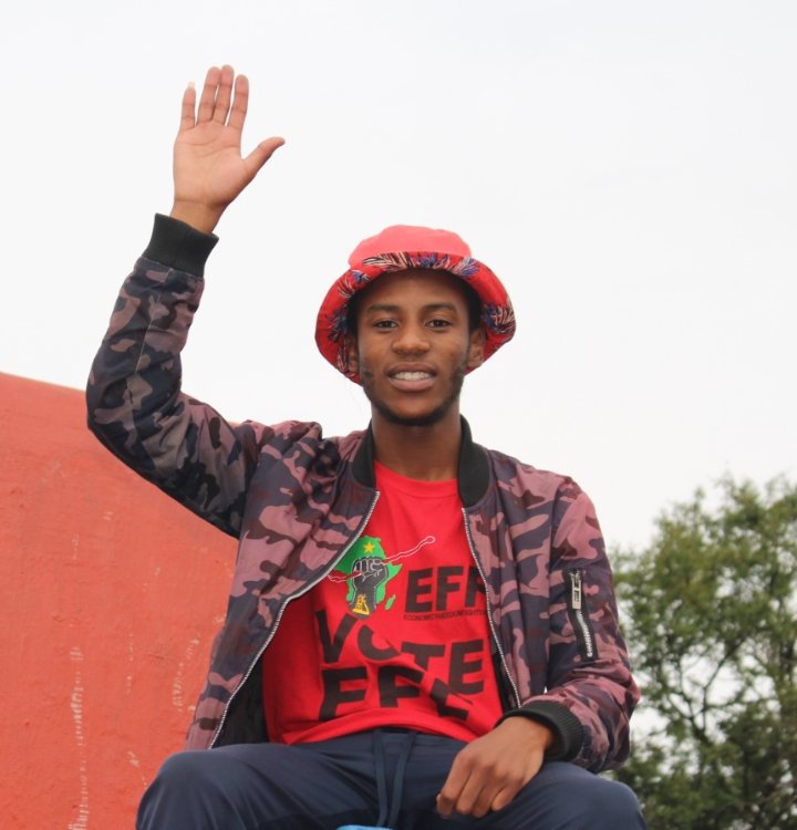 apb_effsc's tweet photo. Happy birthday to our former Chairperson Itumeleng (SMALL) we Wishing you a day full of laughter and happiness and a year that brings you much success
#EFFManifestoLaunch #voteEFFSCUJ #EFFSC https://t.co/c79EG0R88A