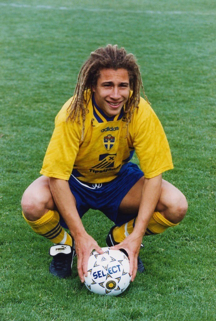 Happy Birthday Henrik Larsson 