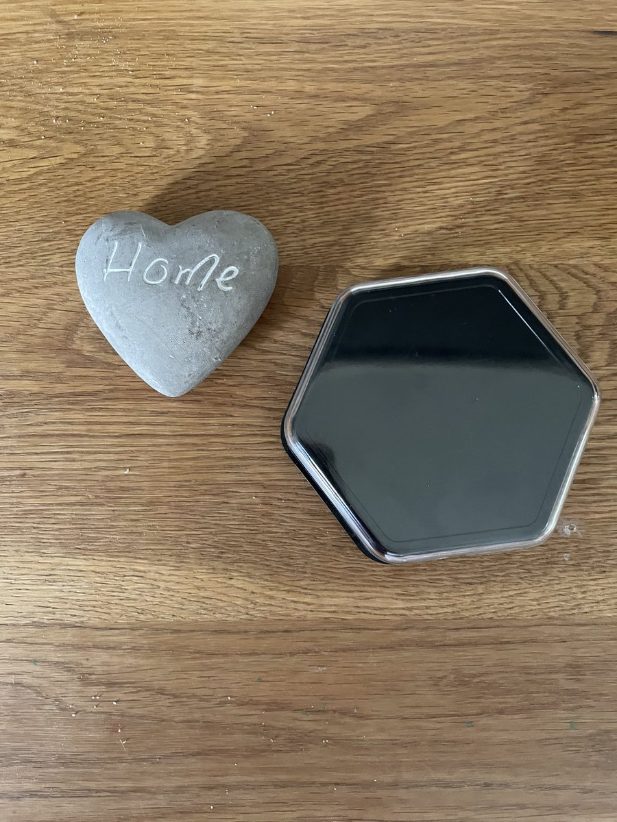 JuliaRiddell1's tweet photo. Monday morning update done and back into school with my girl! What a dramatic weekend! And now she will be able to talk around the subject thanks to the fabulous Talking Tile! 
@LornshillLC @Lornshill #talkingtile #inclusionmatters #differentnotless #ohyesshecan #teamlexi https://t.co/IZd9Er0KjT
