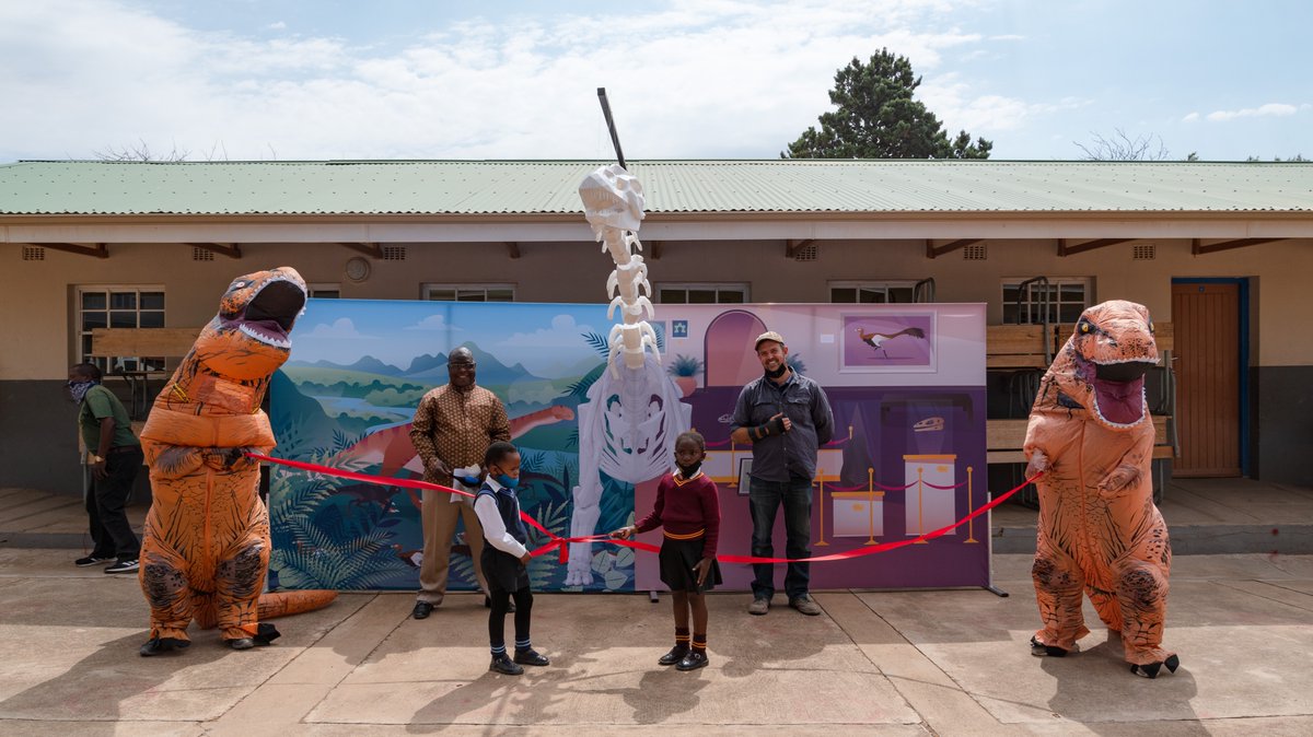 PlayAfricaCM's tweet image. Last week, children in Qhemegha, Eastern Cape, cut the ribbon on our newest traveling exhibition! This innovative #STEM learning experience on the awesome world of dinosaurs is inspired by scientific research in their community, supported by @CoE_Palaeo &amp;amp; @ESI_FossilLab.
