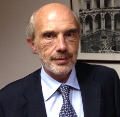 "Oltre 400mila gli interventi chirurgici rinviati a causa del Covid. Al congresso discuteremo di come è cambiata la chirurgia e delle soluzioni per tornare alla normalità"
Parla il prof. Francesco Basile

#FrancescoBasile - #LuigiPiazza - #Sic2021Catania - #Sic - #Chirurgia