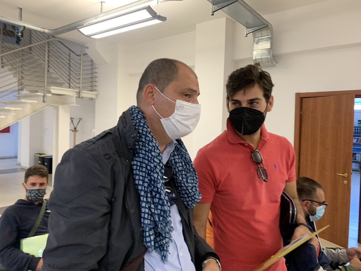 UilmBasilicata's tweet photo. È in corso la FORMAZIONE #UILM #BLSD #PBLSD patrocinata dalla #UilmBasilicata e tenuto dagli Istruttori del Centro Formativo Cuore e Salute, istruttori #SIAATIP, diretti dal Direttore Scientifico Dott. Adurno Giuseppe - cardioanestesista https://t.co/CZBnYBFfUE