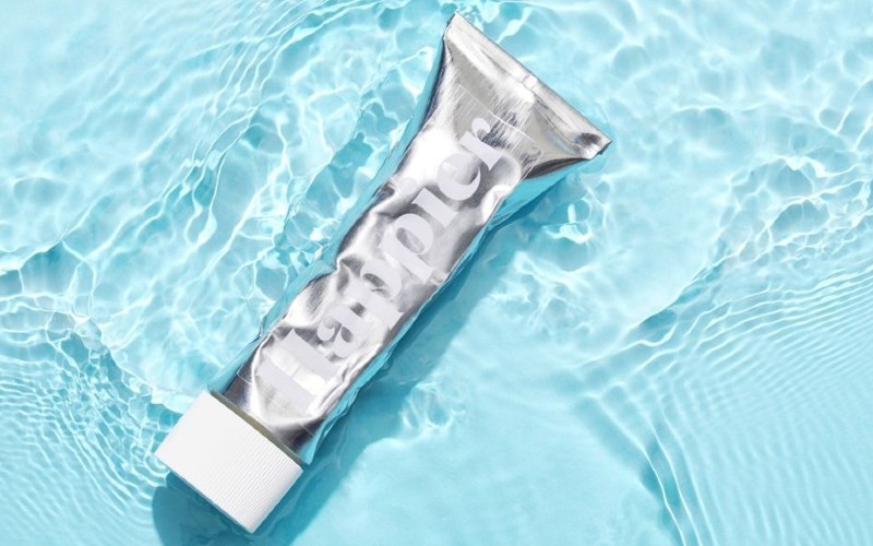 LondONtheinside's tweet photo. Clean teeth and a clean conscience, that’s what @HappierBeauty (aka our latest brand to buycott) is all about https://t.co/jfS1Lm1BxM https://t.co/5SyuXArZ3S