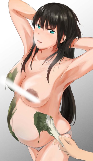 しっかりと乳が見たい方はピクシブを参照して頂ければ…#ボディペイント #ボテ腹 #bodypainting 